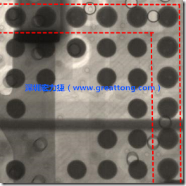 BGA錫球尺寸小于0.4mm，采用降低BGA內(nèi)圍襲球的錫膏量所得到X-Ray，稍微留意一下可以發(fā)現(xiàn)最外圈的錫量(圓的直徑)比其他內(nèi)圍的錫球上的錫量來得多一點(diǎn)點(diǎn)。也就是外圈的黑色圓形直徑比內(nèi)圈的圓形來得大一點(diǎn)點(diǎn)。