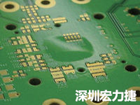 散熱差可能導致PCB阻焊層的剝離。