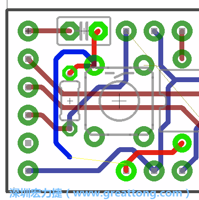 要在電路板正面進(jìn)行+5V信號線連結(jié)和其他連結(jié)點(diǎn)的布線工作是非常容易的，而重置信號線（信號線用來連結(jié)電路板正面左邊的重置開關(guān)）需要經(jīng)過一個可以通過電路板正反兩面的電路通道，這個通道是一個可以讓電路板正反兩面線路連接的一個小孔。